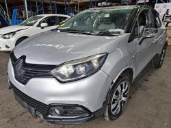 2016 Renault Captur image 2