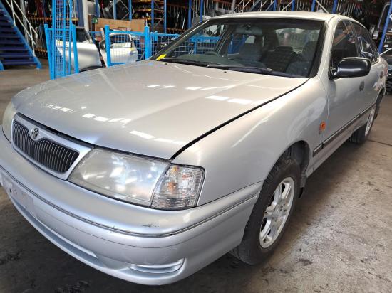 toyota avalon LEFT GUARD 
