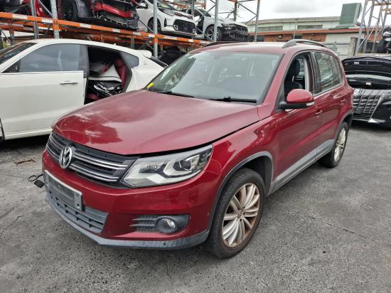 volkswagen Tiguan 5N Apr 2012 A/C CONDENSER 