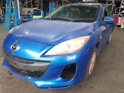 2013 Mazda 3 BL image 2