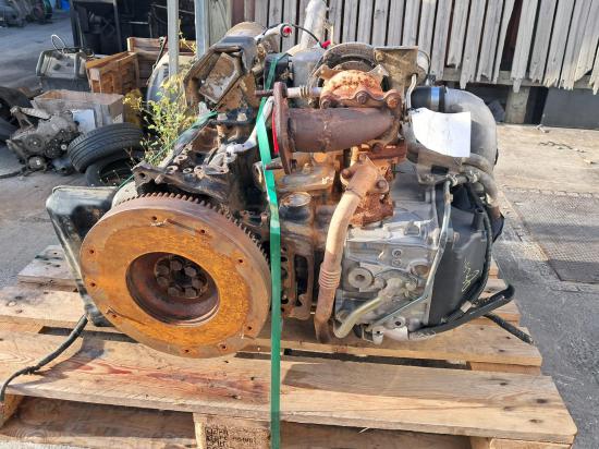 nissan Navara D22 ST-R Oct 2002 Engine Motor 
