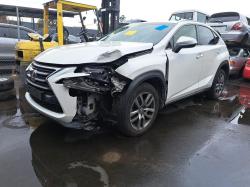 2016 Lexus Nx200t image 2