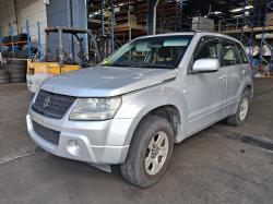 2010 Suzuki Vitara JT image 2