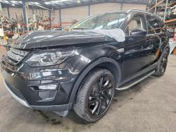 Land Rover Discovery image 2