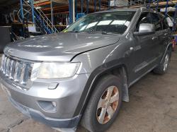 Jeep Grand Cherokee image 2