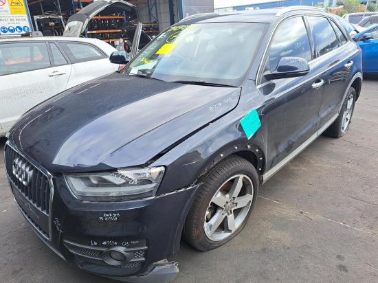 audi Q3 2012 RIGHT FRONT DOOR 