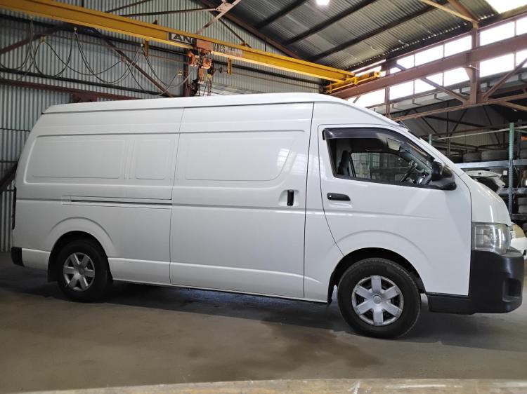 toyota Hiace SUPER LWB Jan 2013 Parts & Wrecking