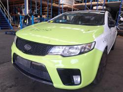 Kia Cerato TD image 2