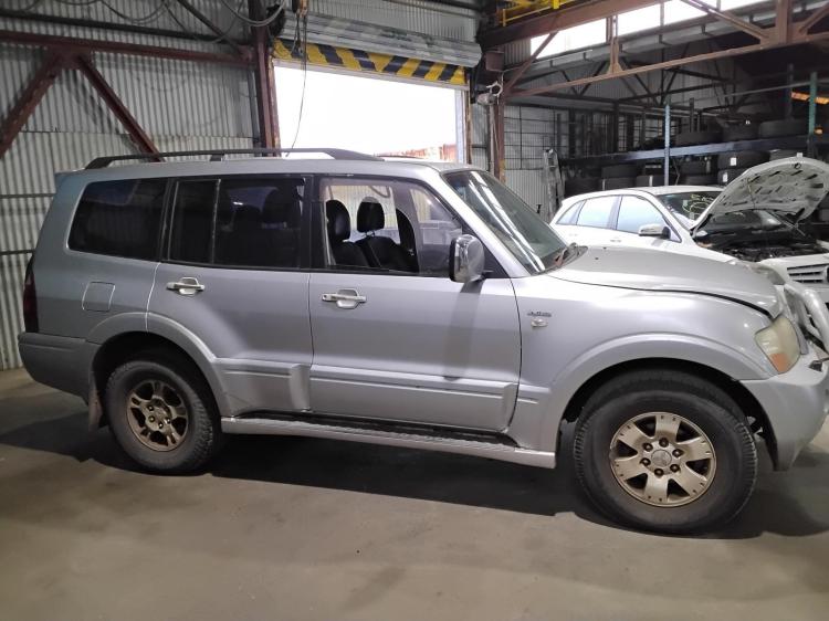 mitsubishi Pajero EXCEED Nov 2003 Parts & Wrecking