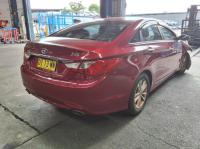 2010 Hyundai I45 YF image 2