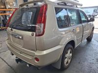 2005 Nissan Xtrail QR25DE image 2