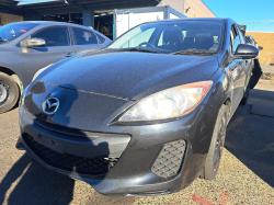 2013 Mazda 3 image 2