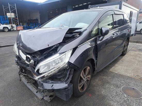 honda Osyssey May LEFT REAR DOOR 