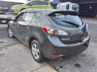 2012 Mazda 3 BL image 2