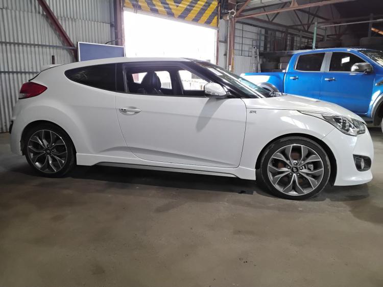 hyundai Veloster SR TURBO Dec 2012 Parts & Wrecking