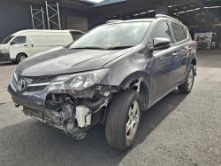 Toyota Rav4 image 2