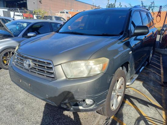 toyota Kluger RIGHT GUARD 