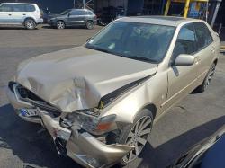 2005 Lexus Is200/is300 image 2