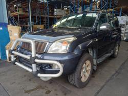 2003 Toyota Prado KZJ120R image 2