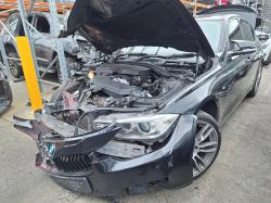 2013 Bmw 3 Series image 2