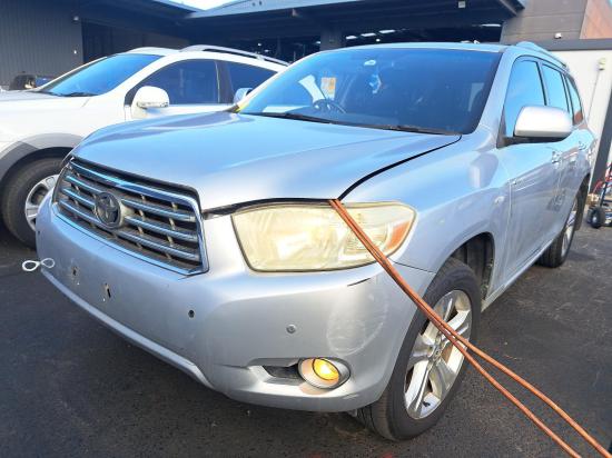 toyota Kluger Jul 2008 RIGHT FRONT DOOR 