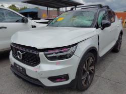 Volvo Xc40 image 2