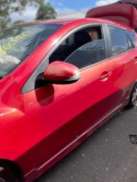 2010 Mazda 3 image 2
