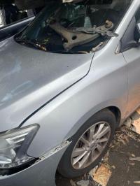 2015 Nissan Pulsar image 2