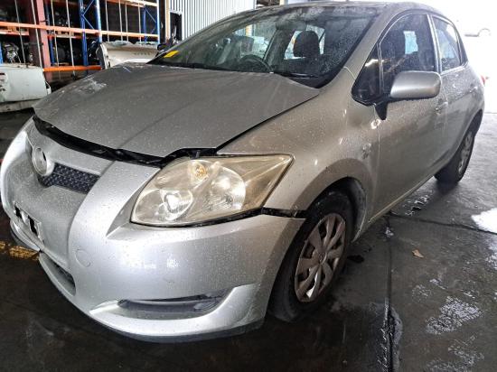 toyota Corolla ZRE152R Jan 2008 LEFT REAR DOOR 