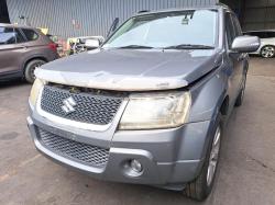 2009 Suzuki Vitara image 2