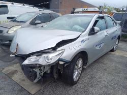 2017 Toyota Camry AVV50R image 2