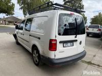 2015 Volkswagen Caddy image 2