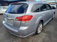 2013 Subaru Liberty 2.5I image 2