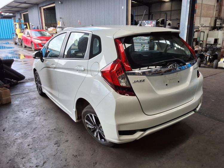 honda Jazz VTI-S Sep 2018 Parts & Wrecking