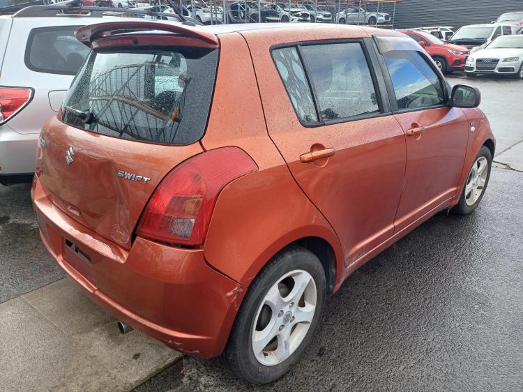 suzuki Swift SWIFT Jun 2006 Parts & Wrecking