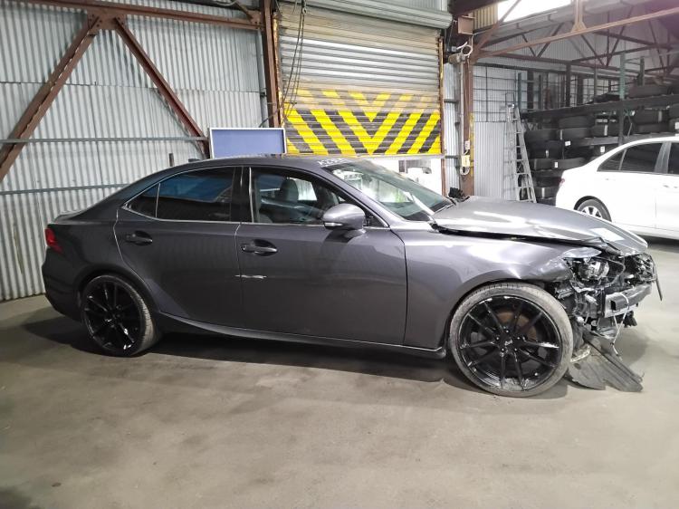 lexus Is250 LUXURY Aug 2013 Parts & Wrecking