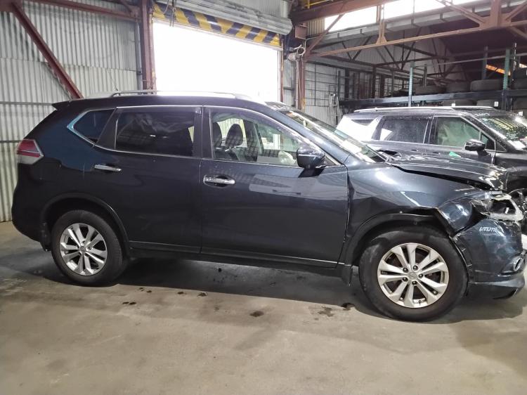 nissan X-trail ST-L Jun 2015 Parts & Wrecking