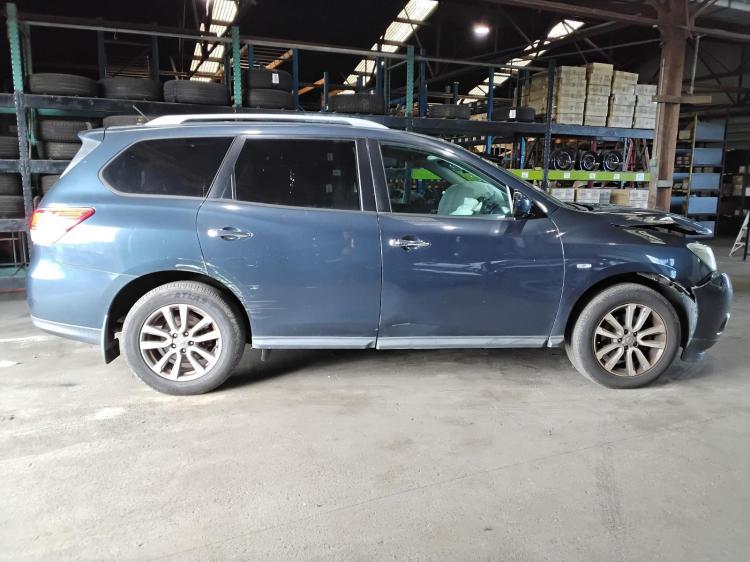 nissan Pathfinder ST Mar 2015 Parts & Wrecking