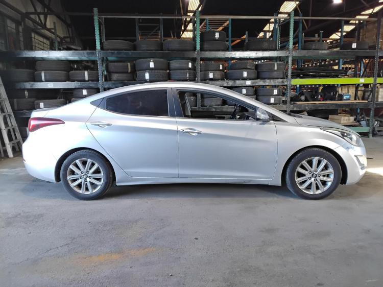 hyundai Elantra SE Feb 2015 Parts & Wrecking