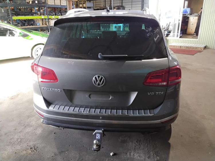 volkswagen Touareg V8 TDI R-LINE Jan 2015 Parts & Wrecking