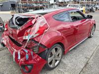2013 Hyundai Veloster SR TURBO image 2