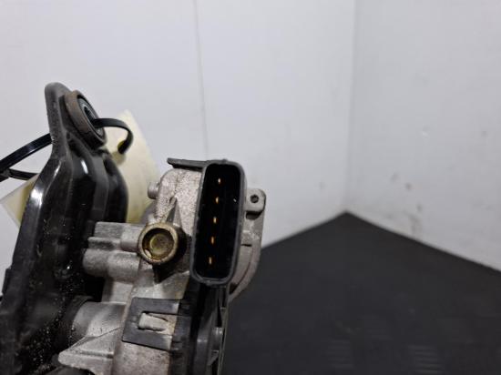 hyundai I30 SX Mar 2011 WIPER MOTOR 