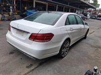2013 Mercedes Benz E Class E 250 image 2