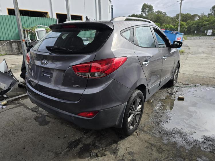 hyundai Ix35 LM SERIES II ELITE Nov 2014 Parts & Wrecking