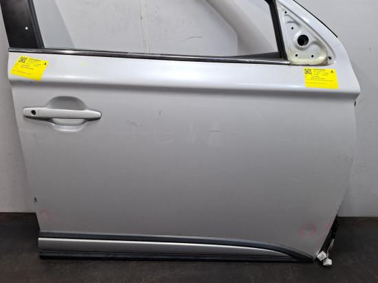 mitsubishi Outlander ZK Apr 2015 RIGHT FRONT DOOR 