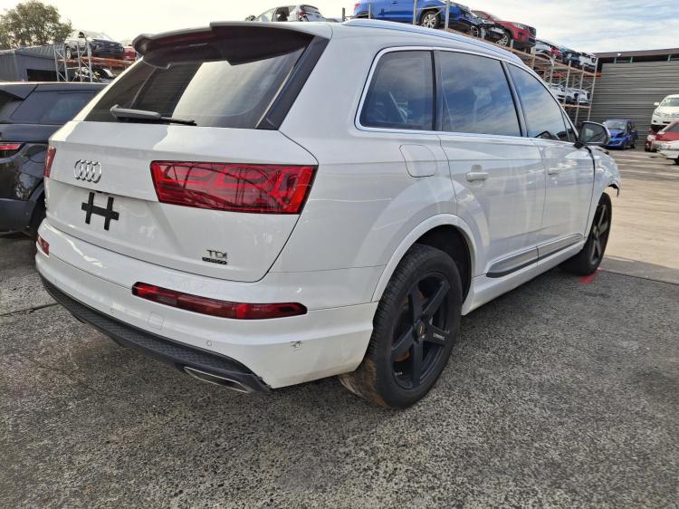 audi Q7 3.0 TDI QUATTRO Jan 2016 Parts & Wrecking