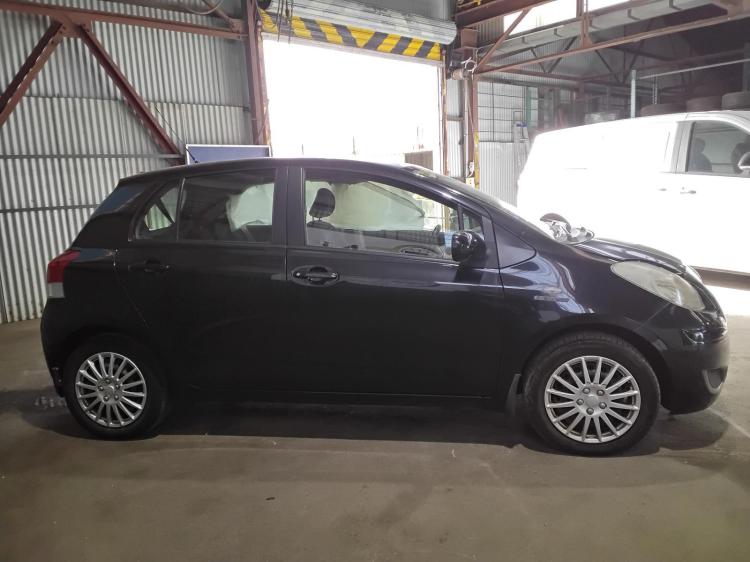 toyota Yaris YRS Aug 2011 Parts & Wrecking