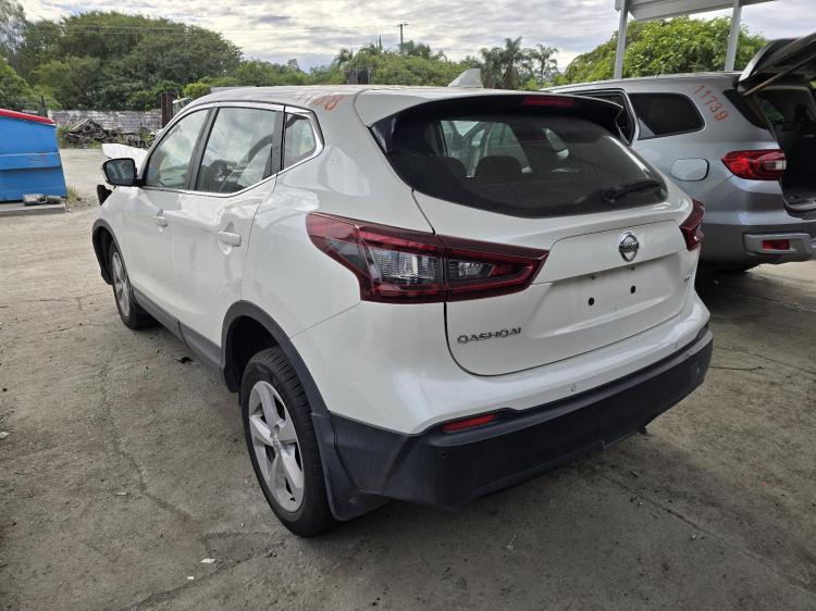 nissan Qashqai J11 ST Nov 2020 Parts & Wrecking