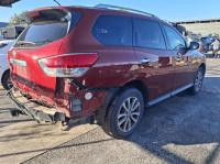 2015 Nissan Pathfinder ST FWD image 2