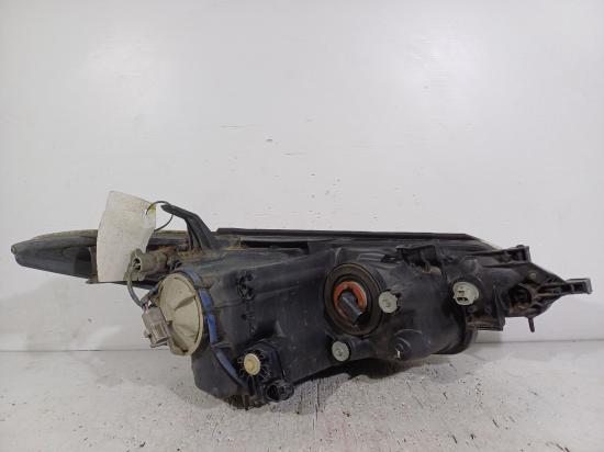 toyota Tarago GLI Jun 2006 LEFT HEADLAMP 